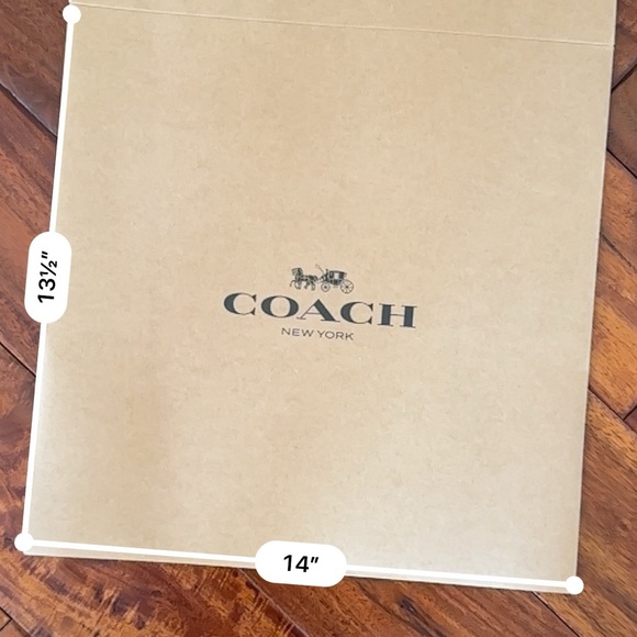 Coach NEW Gift Box, Gifting Paper Bag Brand Wrapping Tissue Package Bundle - Picture 9 of 11